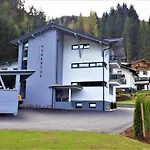 Hubertus * Flachau